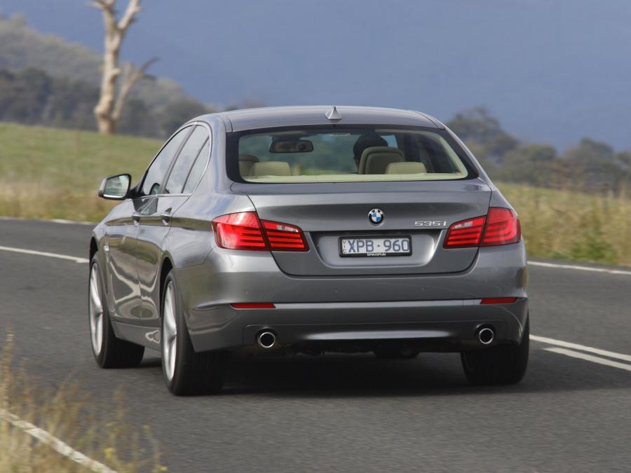  BMW 535i Sedan 2011 года  (AU) (фото 8 из 16)